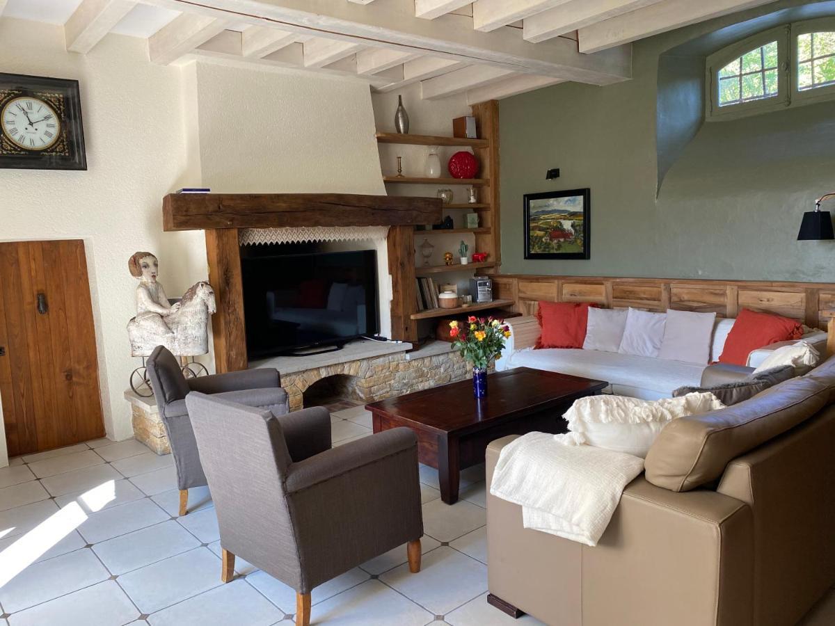 Le Clos St Georges Entraygues-sur-Truyère Dış mekan fotoğraf